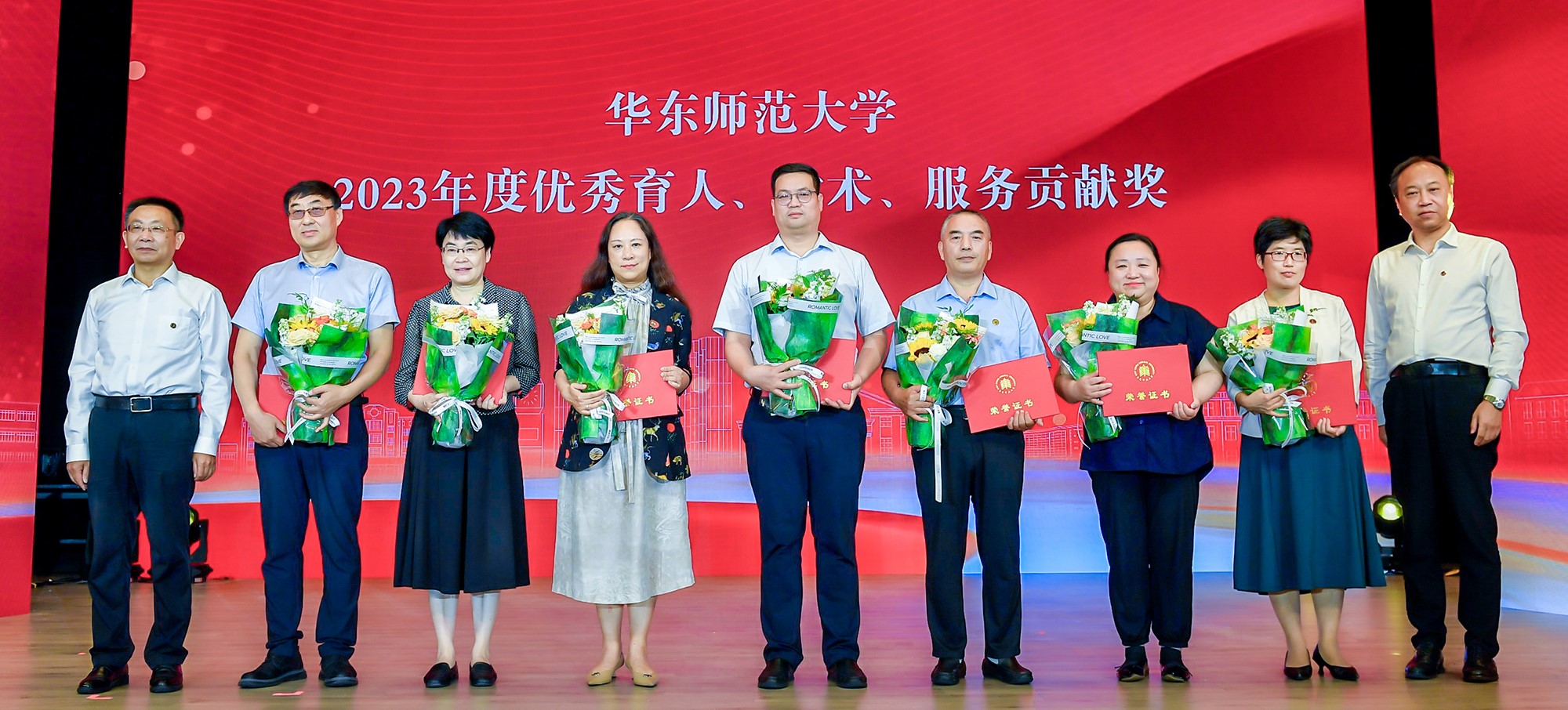 喜报 | 致敬！大象传媒
这些老...